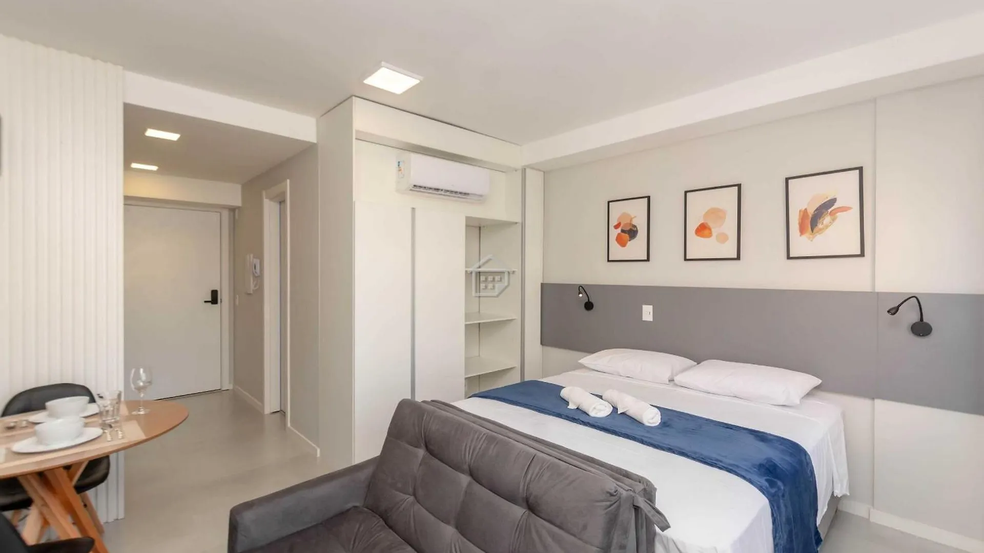 Apartamento Lindo E Completo Ao Lado Da Puc Porto Alegre Brezilya