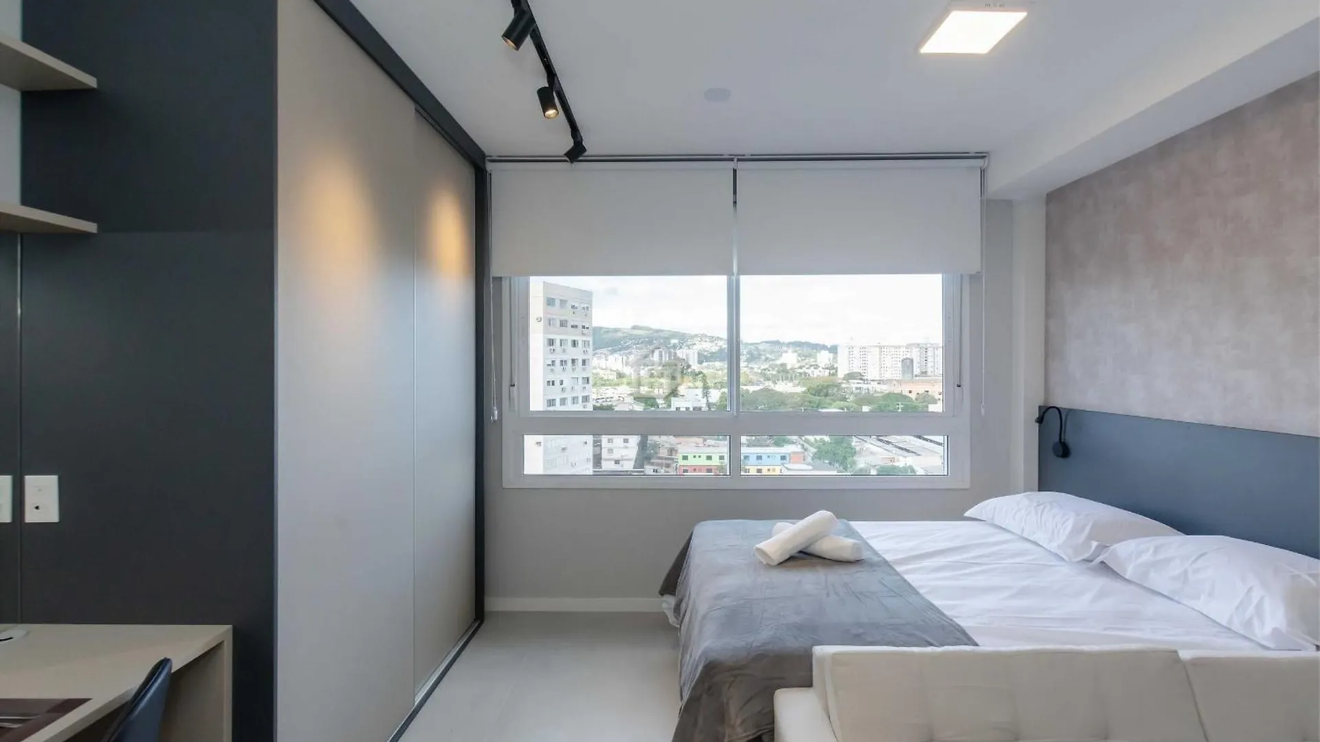 Apartamento Lindo E Completo Ao Lado Da Puc Porto Alegre