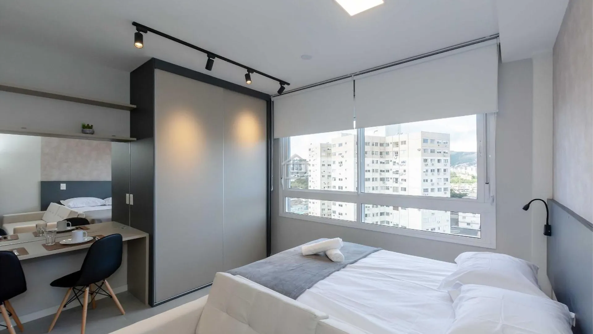 Apartamento Lindo E Completo Ao Lado Da Puc Porto Alegre Daire
