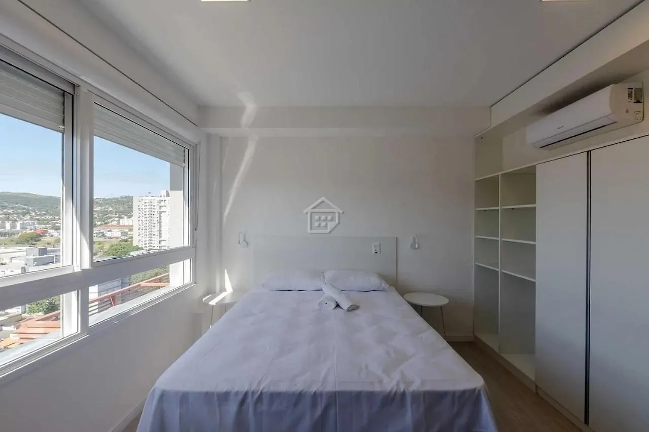 Apartamento Lindo E Completo Ao Lado Da Puc Porto Alegre 0*,