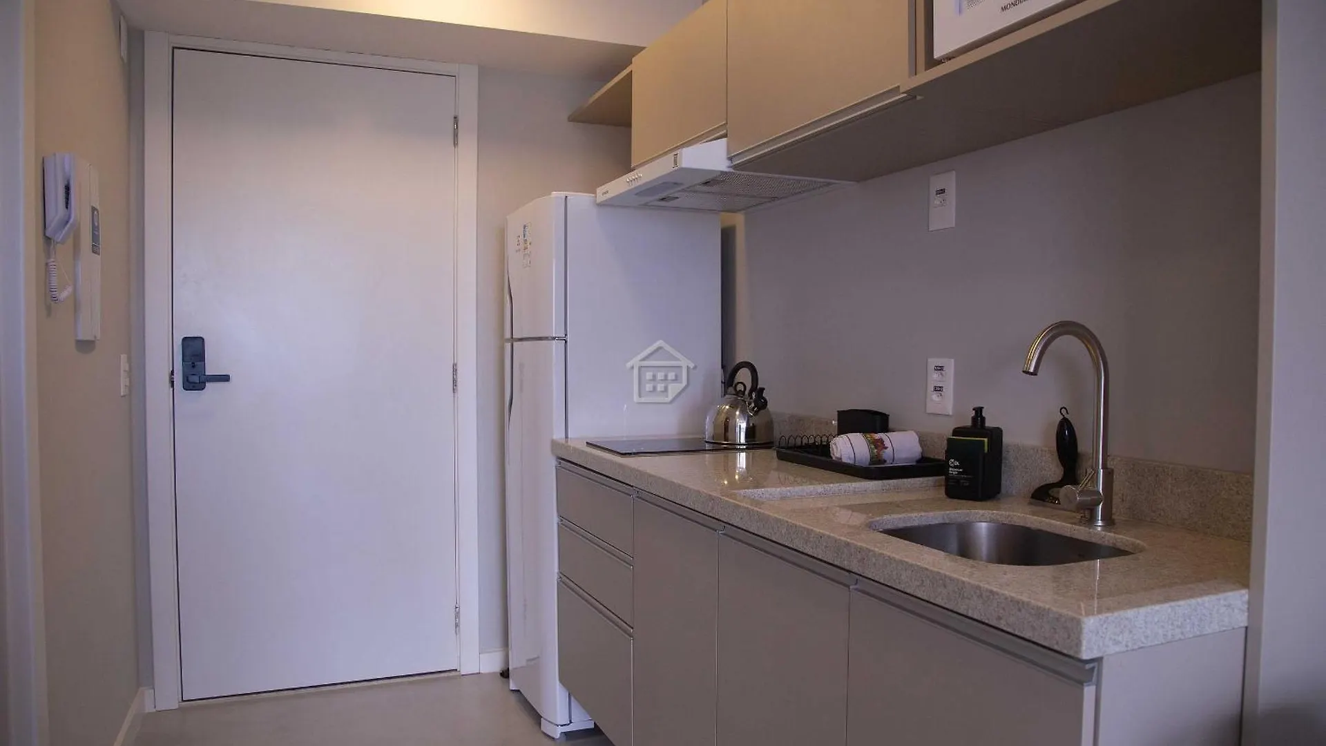Apartamento Lindo E Completo Ao Lado Da Puc Porto Alegre Brasilien